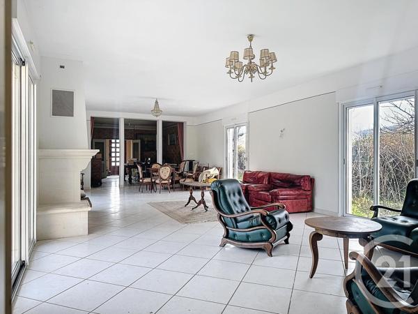 Maison à vendre  5 pièces - 165,90 m2 LES ISSARDS - 09