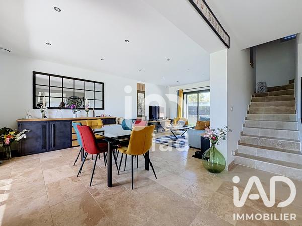 Maison à vendre 5 pièces 133 m² Carpentras