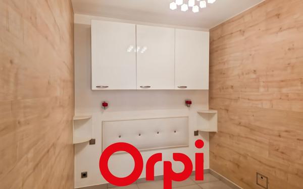 Appartement à vendre    2 pièces • 24,46 m2 Bandol