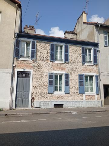 Pau (64000) MAISON DE VILLE AVEC PATIO ET GARAGE