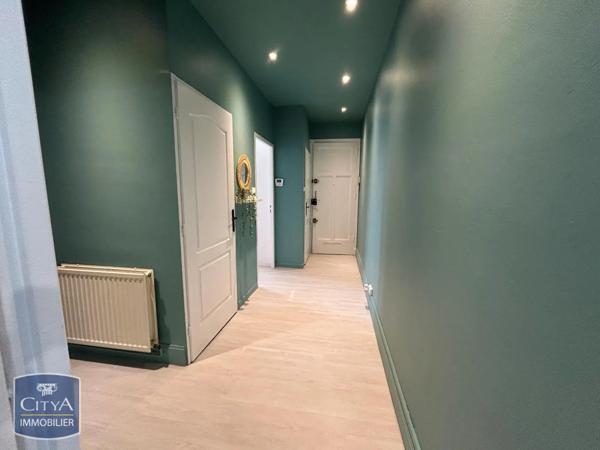 Appartement à louer 2 pièces 46.69m²