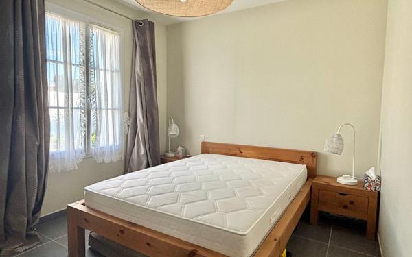 Maison à vendre    3 pièces •  Saint-Pierre-d'Oléron