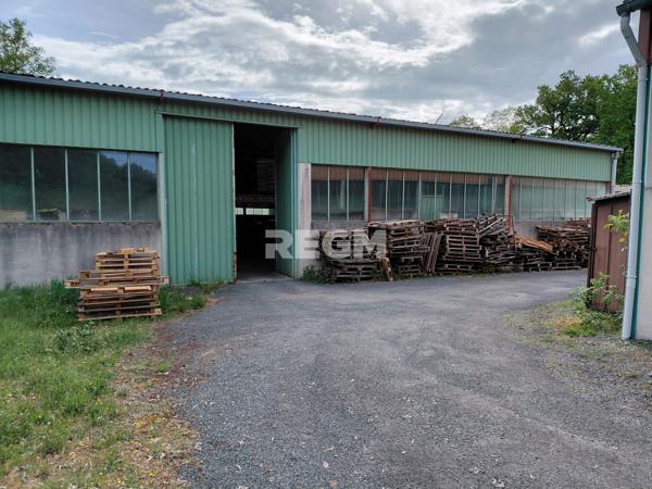 Thiviers (24800) BATIMENTS INDUSTRIEL OU ARTISANAUX OU COMMERCIAUX