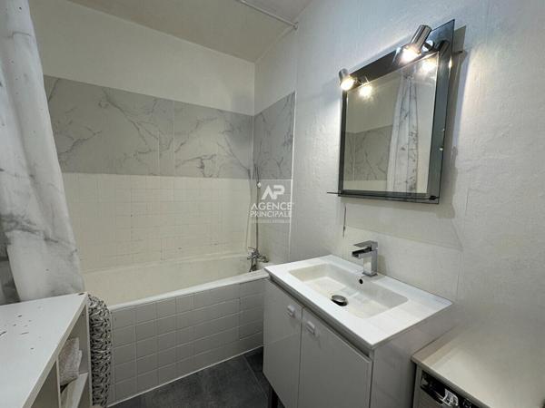 Chaville - Etang de Brisemiche - Beau 3 pièces avec balcon 365 000 € **  - Référence  697-C