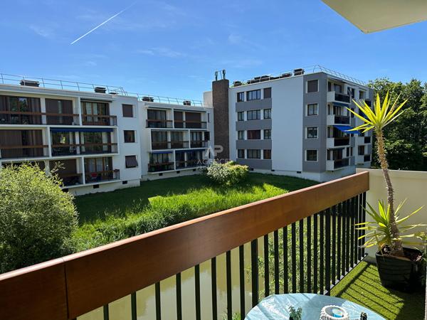 Chaville - Etang de Brisemiche - Beau 3 pièces avec balcon 365 000 € **  - Référence  697-C