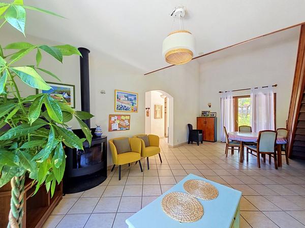 Maison 6 pièces 140.75 m2