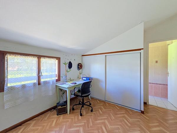 Maison 6 pièces 140.75 m2