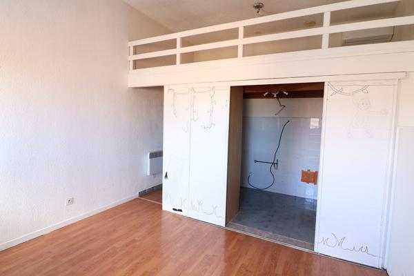 Ensemble immobilier à Serignan - 3 Appartements 108 m2