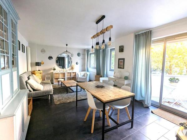 APPARTEMENT 3 PIECES - 2 CHAMBRES - TERRASSE - SAINT-HERBLAIN