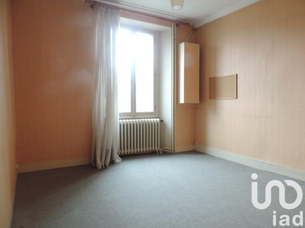 Maison traditionnelle 6 pièces de 115 m² à Montgeron (91230)