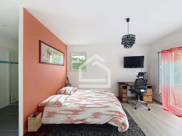 Maison 6 pièce(s) 4 chambre(s) 150 m²