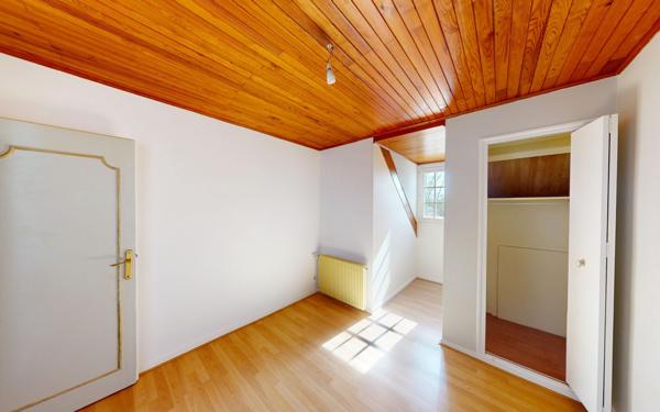 Maison à vendre    6 pièces • 140 m2 Givry