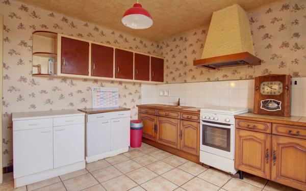 Maison à vendre    3 pièces •  Sorbiers