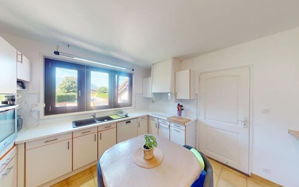 Maison à vendre    5 pièces •  Cluses