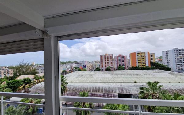 Appartement à vendre    2 pièces • 54,10 m2 Pointe-à-Pitre
