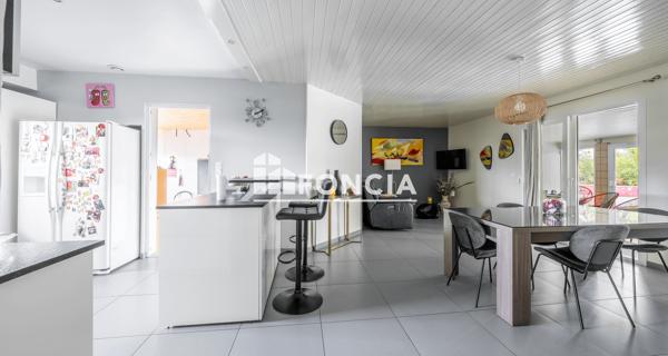 À vendre Maison 4 pièces 150 m² - Lormont 33310
