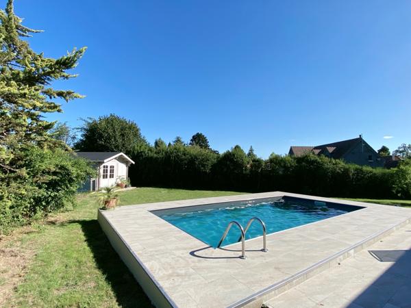 Houdan (78550) Maison familiale 316 m² avec piscine