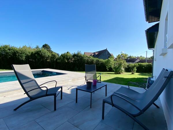 Houdan (78550) Maison familiale 316 m² avec piscine