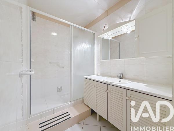 Appartement à vendre 3 pièces 69 m² Le Chesnay-Rocquencourt