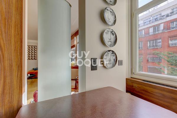 PARIS XVI, La Muette, 117m2 2/3 chambres en étage au calme absolu