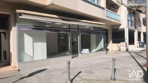 Droit au bail à vendre 250 m² Divonne-les-Bains