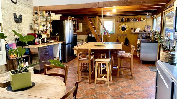 Maison Niort 203 m2 (79000)