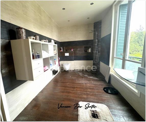 Demeure familiale d'exception au cœur du secteur du VILLAGE de Vauréal