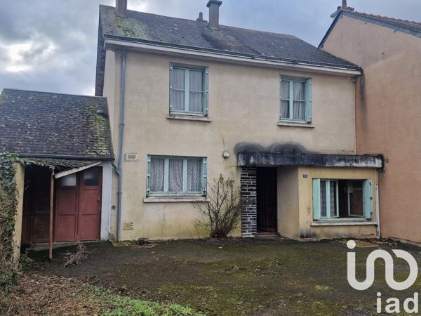 Maison traditionnelle 6 pièces de 97 m² à Le Puy-Notre-Dame (49260)