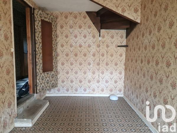 Maison traditionnelle 6 pièces de 97 m² à Le Puy-Notre-Dame (49260)