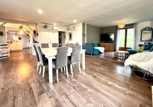 Maison de plain-pied, vue sur les vignes