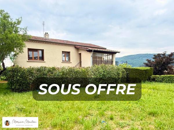 Maison
         6 pièces
        - 95 m² 190 000 € *