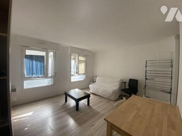 Appartement à Vendre à Bordeaux (33000) en Gironde (33) Quartier Saint Genès

Ce bien immobil...