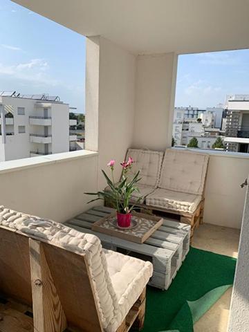A LOUER  - T3 avec terrasse et balcon parking secteur Hauts de St Aubin CHU