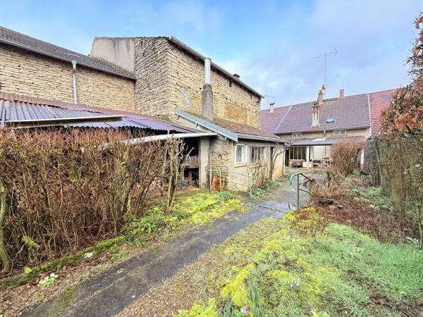 Vente Maison de village 4 pièces 117 m2 à Liffol-le-Grand