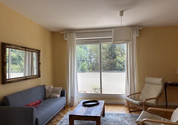 APPARTEMENT T4 MEUBLE / REF : 1584