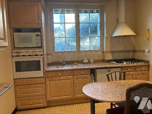 Belle villa cossue à pied du cœur de Marmande, avec jardin et garage !