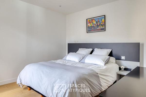 Triplex au design contemporain avec terrasse et vue