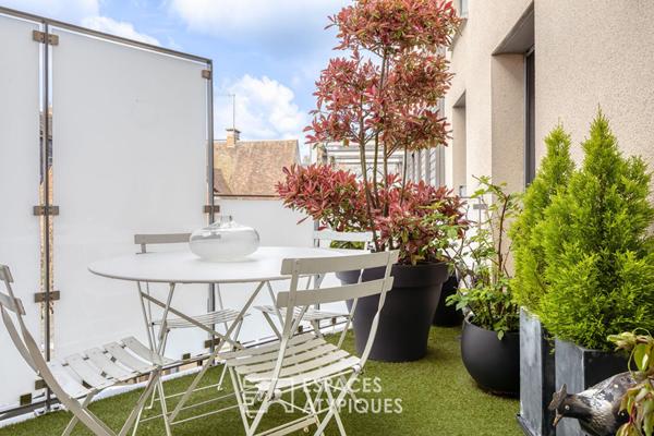 Triplex au design contemporain avec terrasse et vue