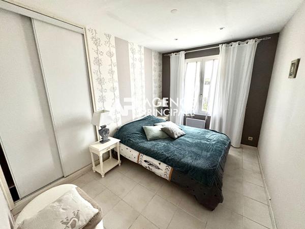 Maison 90m2 + annexe - 500m2 de terrain - Ars-En-Ré €658 000 ** - Référence JH566ED2