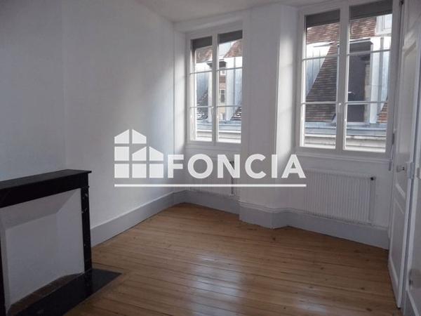 Location Appartement 3 pièces 69.95 m² - 19 rue Pasteur Besançon 25000