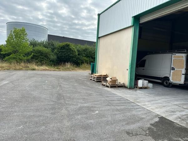Local d'activité Montauban 4 pièce(s) 340 m2