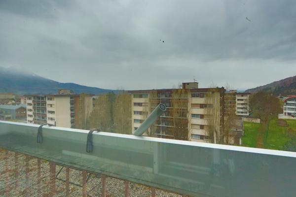 Studio Bonneville dernier étage avec véranda, vue montagne et ascenseur