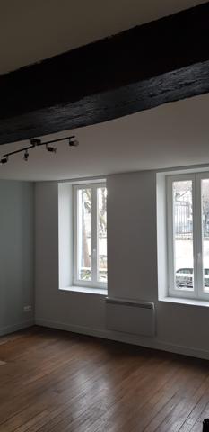 STUDIO LIBRE A VENDRE