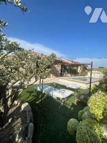 Coup de cœur  pour cette magnifique maison  idéalement située