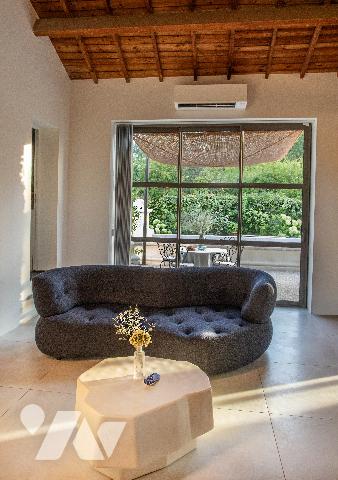 Coup de cœur  pour cette magnifique maison  idéalement située