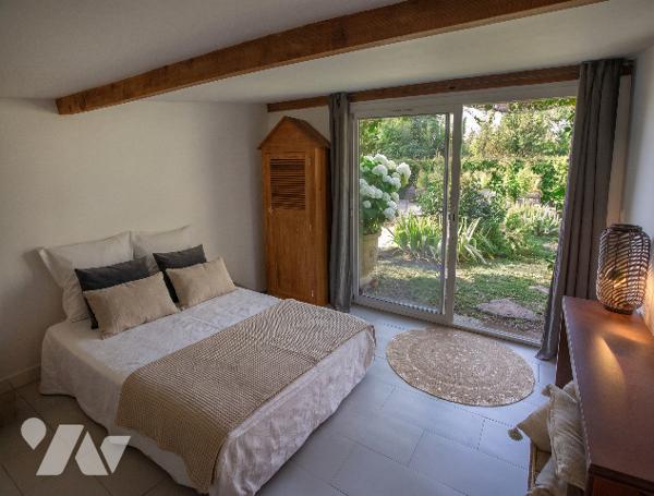 Coup de cœur  pour cette magnifique maison  idéalement située