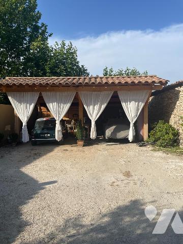 Coup de cœur  pour cette magnifique maison  idéalement située