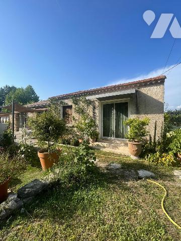 Coup de cœur  pour cette magnifique maison  idéalement située