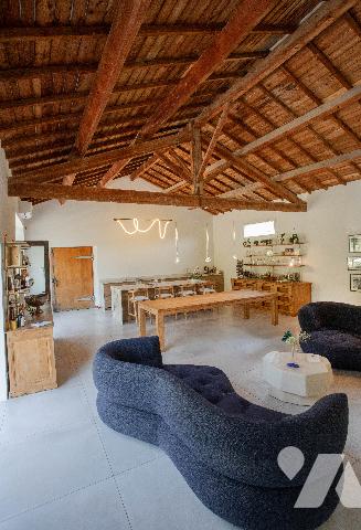 Coup de cœur  pour cette magnifique maison  idéalement située