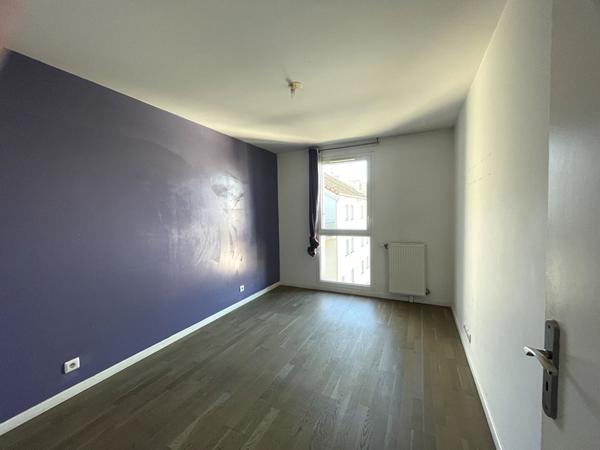 Appartement 4 pièces 78 m2 à Romainville